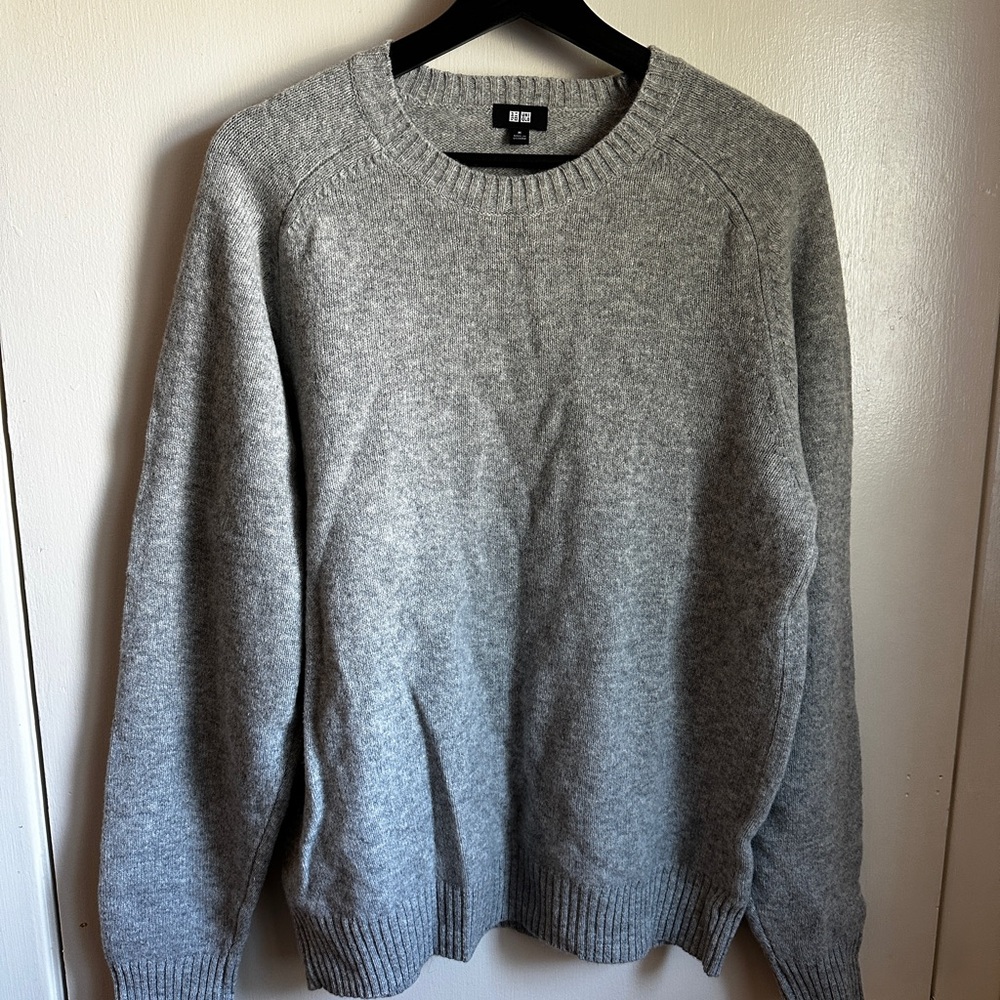 Uniqlo Wool Crewneck Sweater